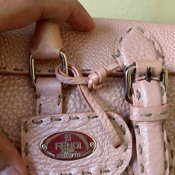 Fendi - Picture 6 of 8